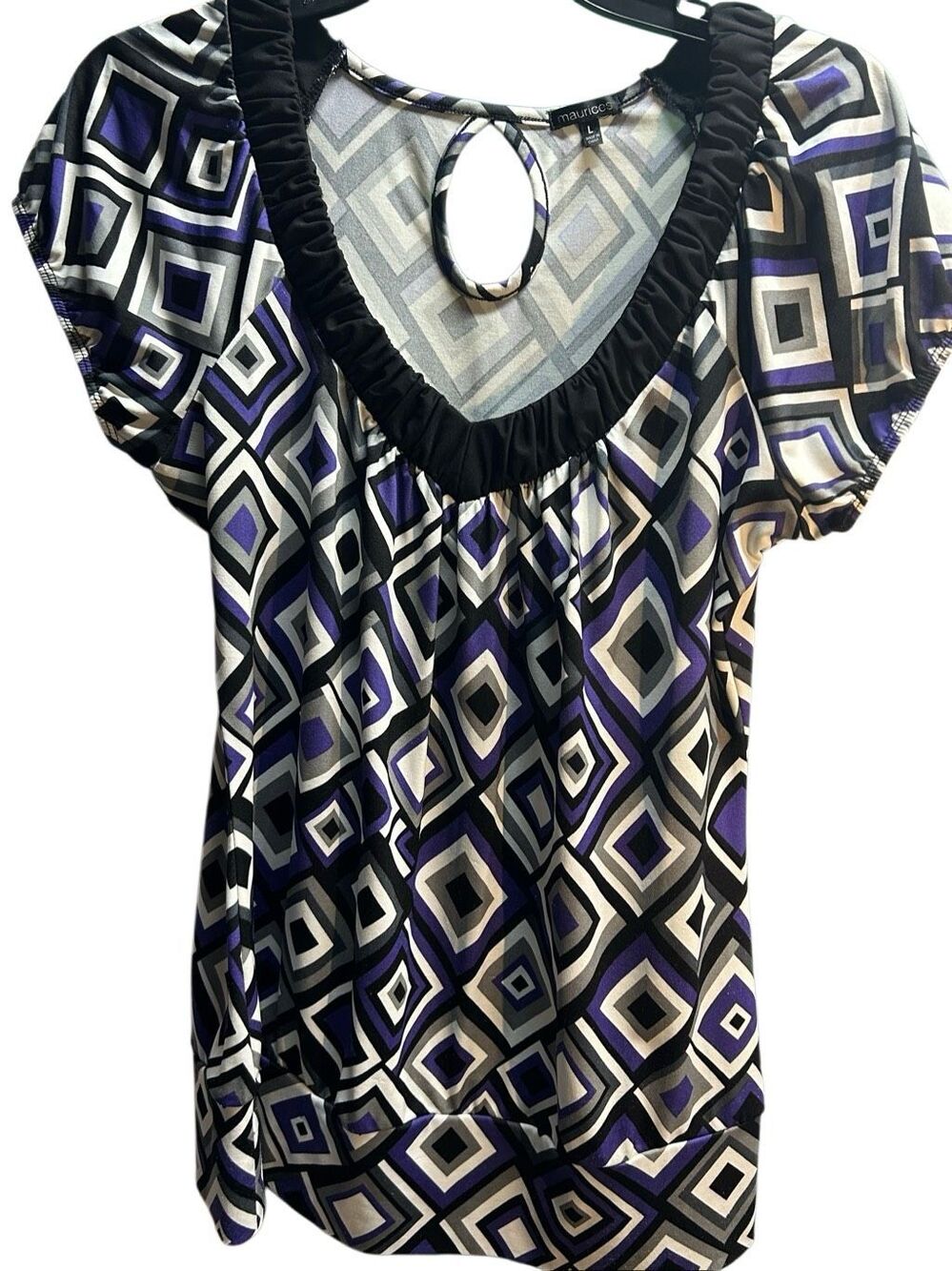 Maurices Geometric Print Top Short Sleeve Keyhole Purple Black Womens Large